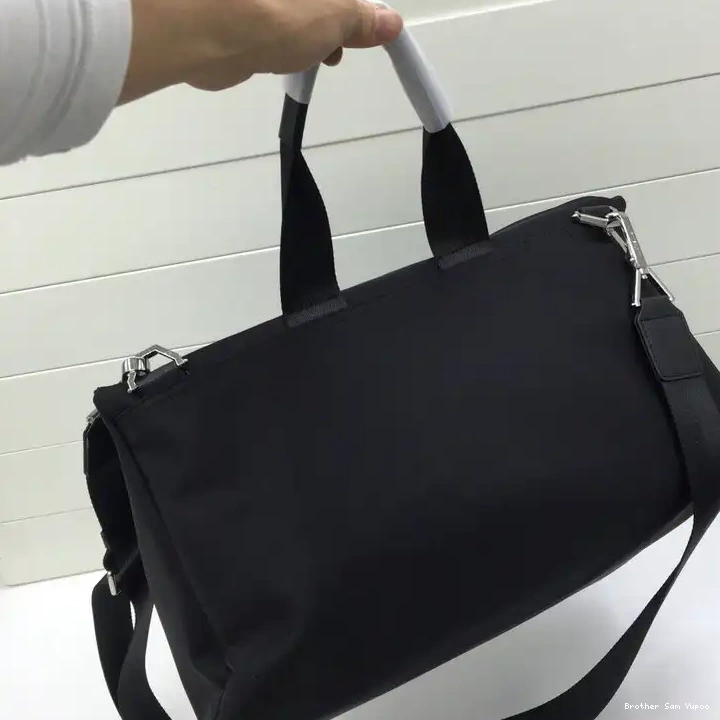 Brother Sam Yupoo Bag Givenchy 20GV11179 0603